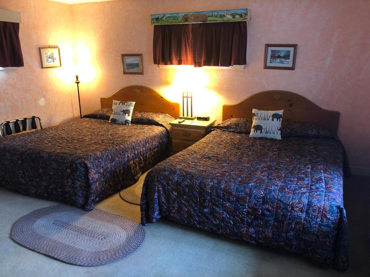 Wells River Motel エクステリア 写真